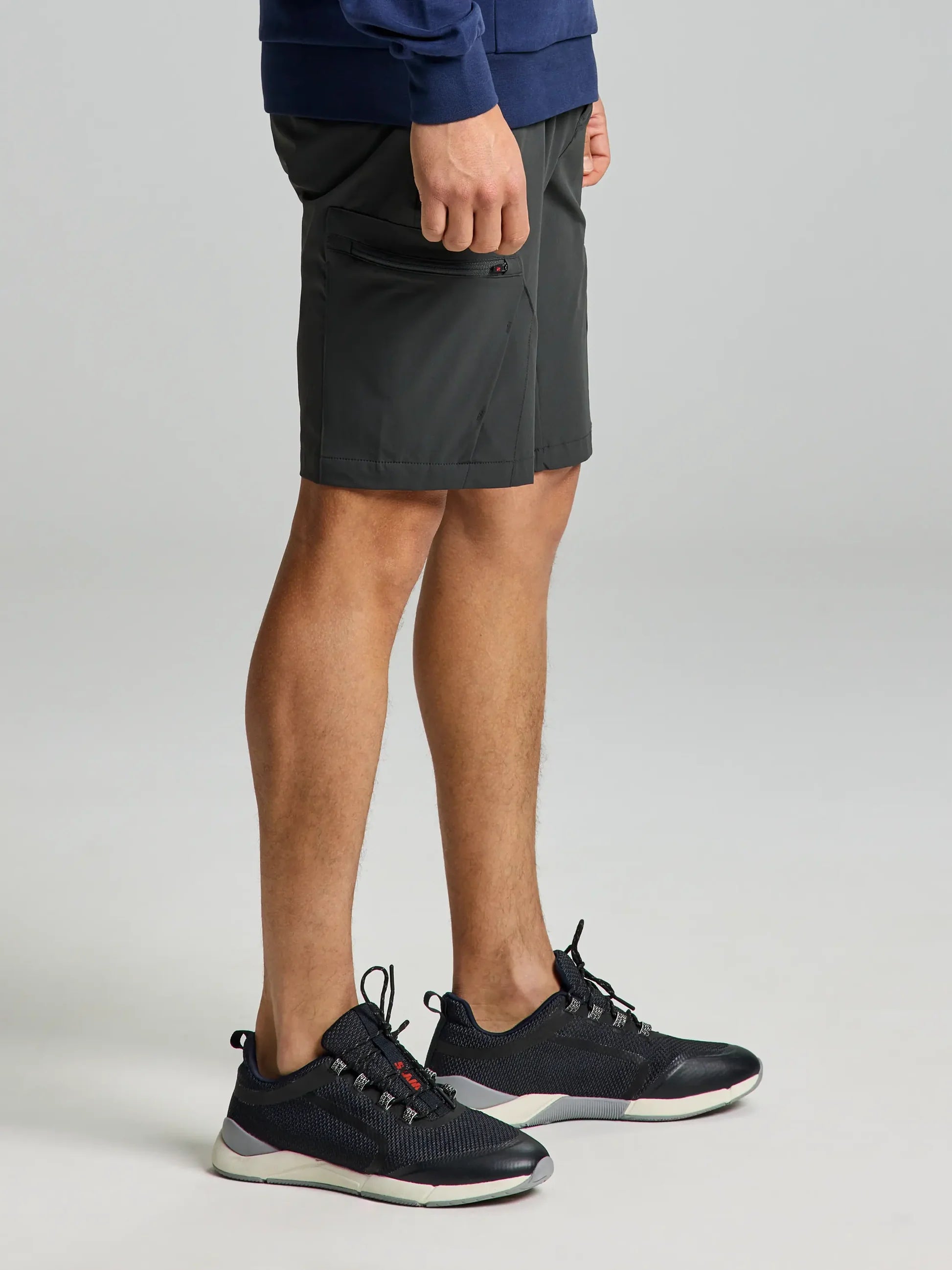 Bermudas técnicas cargo para hombre – Grafito