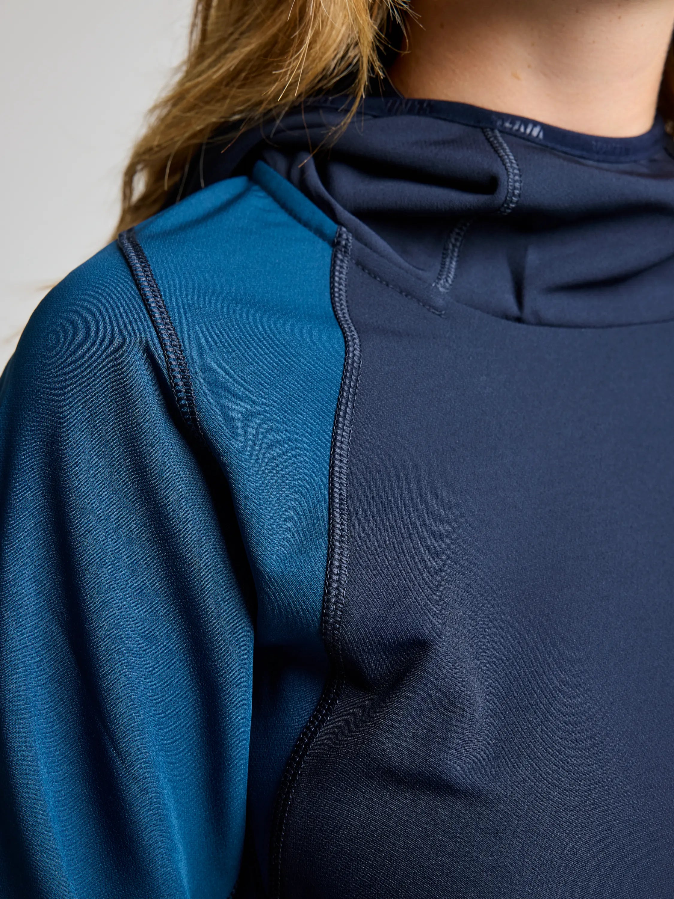 Foil WS Tech Hoodie – Navy