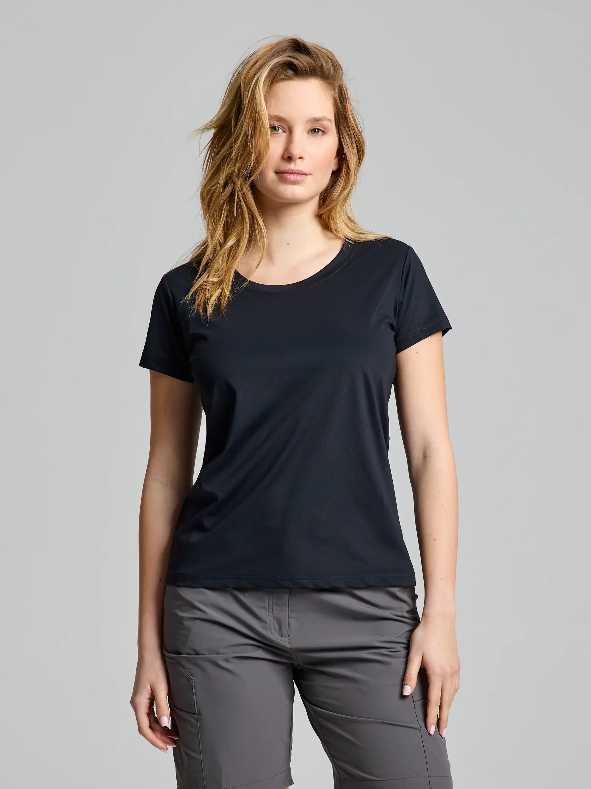 Camiseta técnica mujer manga corta Tech Piqué – UPF50, secado rápido Azul Marino