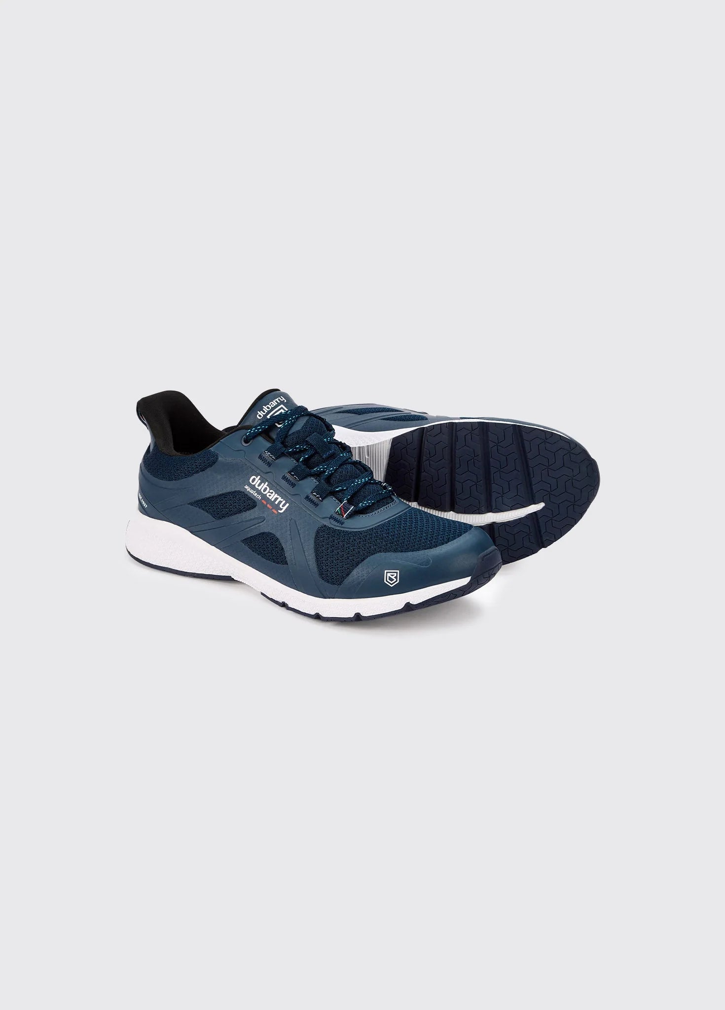 Sneaker náutica impermeable y antideslizante para mujer Cowes Dubarry