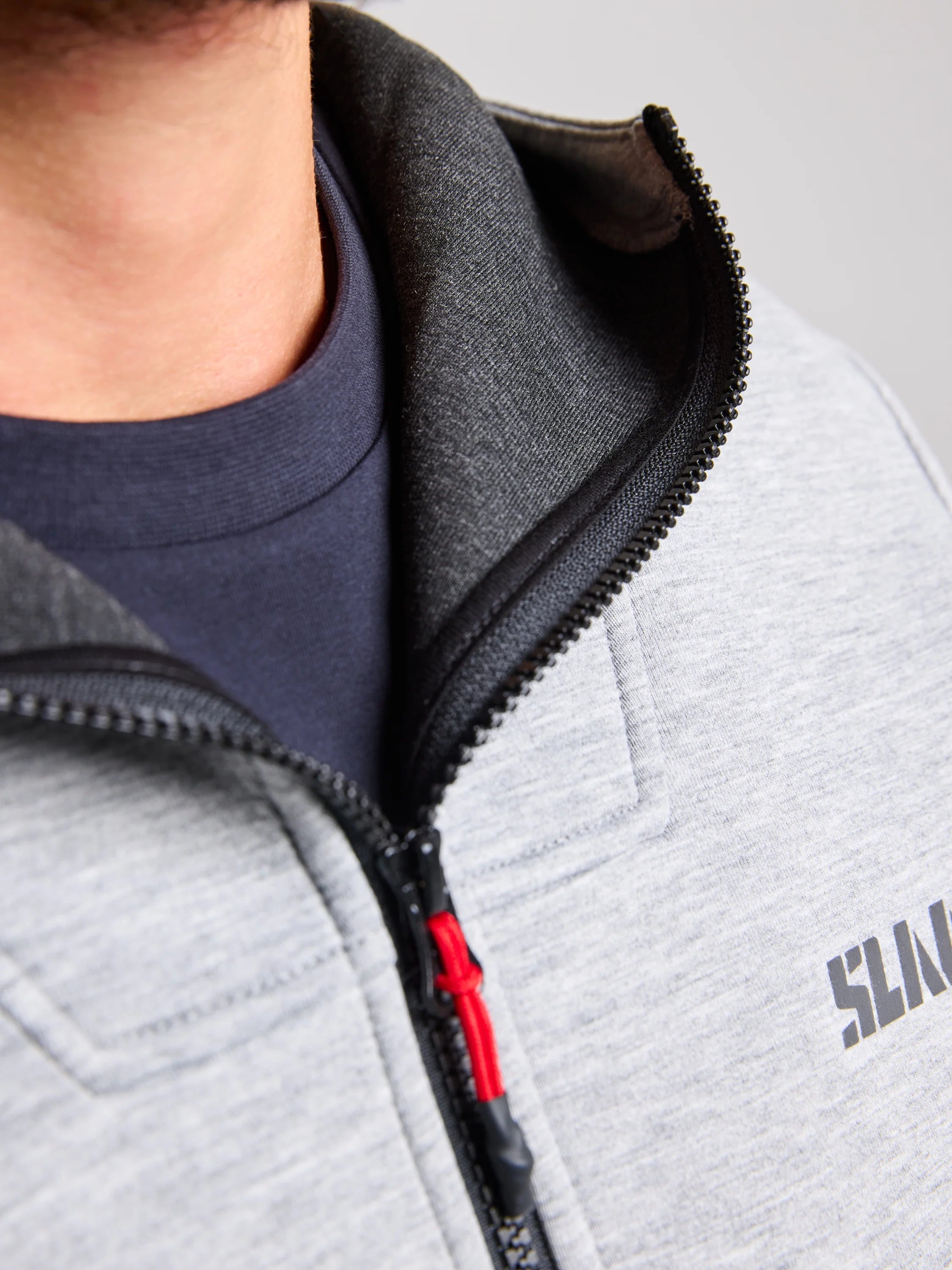 ACT Full-Zip Hoodie – Aluminio