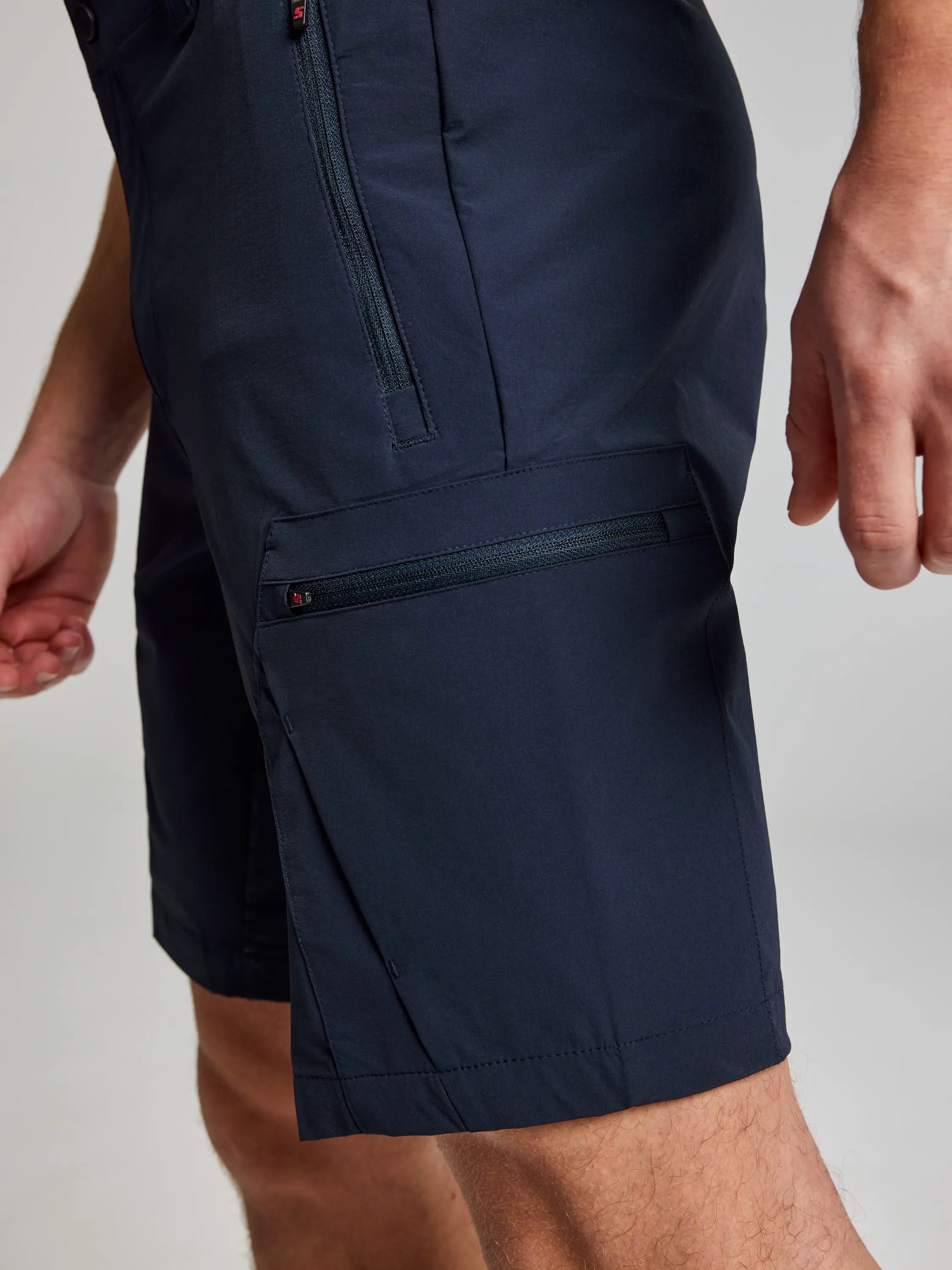 Bermudas Técnicas de Carga para Hombre TECH CARGO SHORT NAVY de SLAM